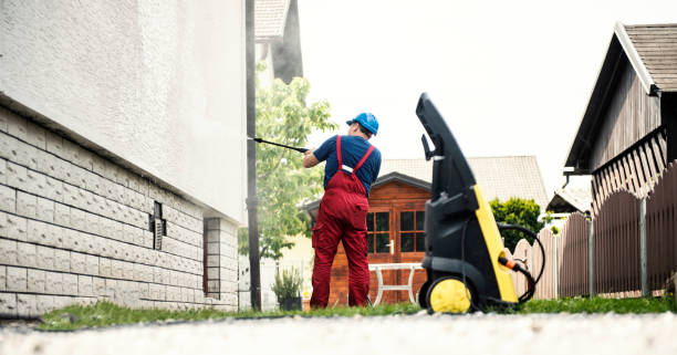 Best Gutter Cleaning  in Dade City North, FL